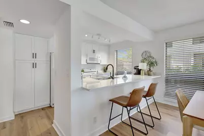 334 Brackenwood Circle, Palm Beach Gardens, FL 33418 - Photo 14