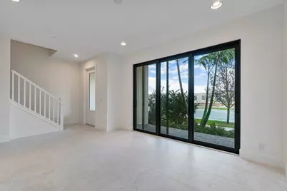 5320 Sagan Lane, Palm Beach Gardens, FL 33418 - Photo 4