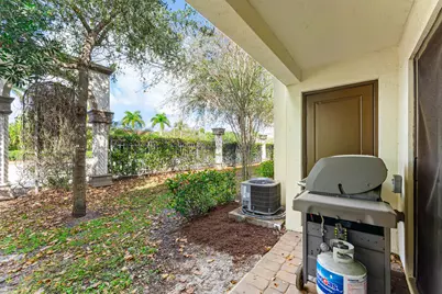 5049 Genove Place, Riviera Beach, FL 33410 - Photo 20