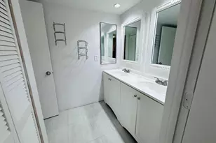 1534 Forest Lakes Cir, West Palm Beach, FL 33406 - Photo 16