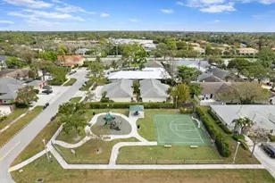 1436 Hawthorne Pl, Wellington, FL 33414 - Photo 4