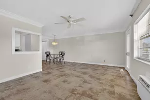 19 Hastings B, West Palm Beach, FL 33417 - Photo 6