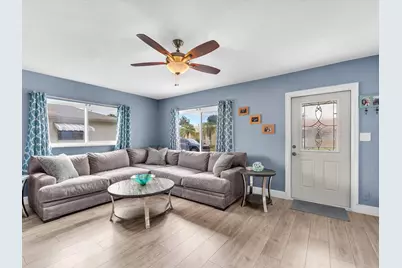 7615 NW 68th Avenue, Tamarac, FL 33321 - Photo 6