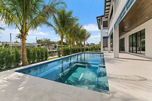 24 Leeward Cir, Tequesta, FL 33469 - Photo 92