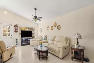 612 NW San Remo Cir, Port Saint Lucie, FL 34986 - Photo 4