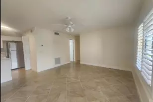 209 Pine HOV Cir, Greenacres, FL 33463 - Photo 8