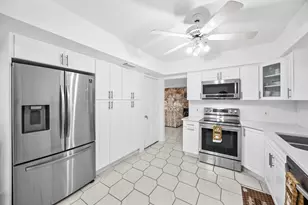 1742 W Terrace Dr, Lake Worth Beach, FL 33460 - Photo 4