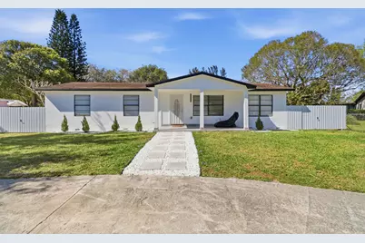 695 Dixie Lane, West Palm Beach, FL 33415 - Photo 2