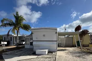 2023 St Lucie Blvd, Fort Pierce, FL 34946 - Photo 2