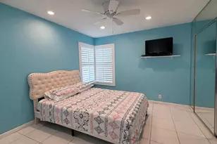 18541 Cherborg Dr, Boca Raton, FL 33496 - Photo 8