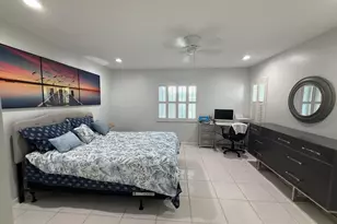 18541 Cherborg Dr, Boca Raton, FL 33496 - Photo 6