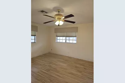 1212 Lakes End Drive #D, Fort Pierce, FL 34982 - Photo 20