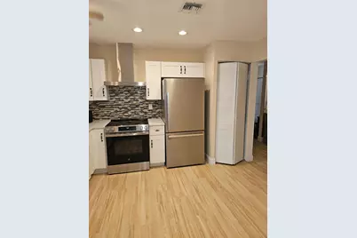 1212 Lakes End Drive #D, Fort Pierce, FL 34982 - Photo 8