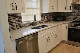 1212 Lakes End Dr, Fort Pierce, FL 34982 - Photo 6