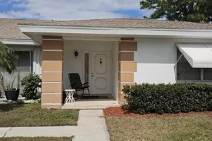 1212 Lakes End Dr, Fort Pierce, FL 34982 - Photo 2