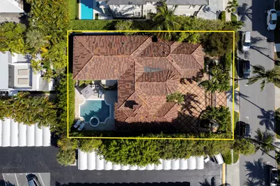 437 Chilean Avenue, Palm Beach, FL 33480 - Photo 2