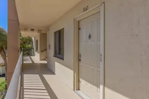 901 Seafarer Cir, Jupiter, FL 33477 - Photo 4