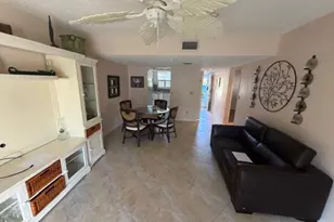 18081 SE Country Club Dr, Tequesta, FL 33469 - Photo 22