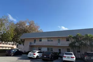 18081 SE Country Club Dr, Tequesta, FL 33469 - Photo 1