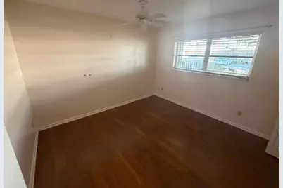 18081 SE Country Club Drive #121, Tequesta, FL 33469 - Photo 2