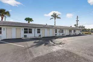 704 N Dixie Hwy, Lantana, FL 33462 - Photo 8