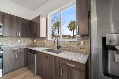 511 Pioneer Way, Royal Palm Beach, FL 33411 - Photo 8