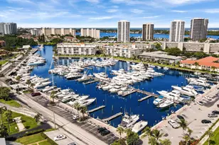 155 Yacht Club Dr, North Palm Beach, FL 33408 - Photo 2