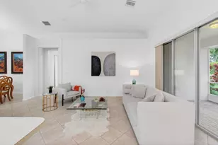 2320 Sapphire Cir, West Palm Beach, FL 33411 - Photo 14