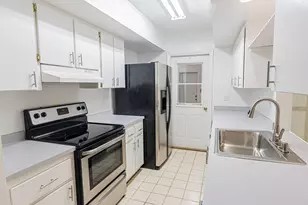 1148 SE Puritan Ln, Port Saint Lucie, FL 34983 - Photo 6