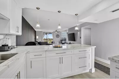 5700 NW 2nd Avenue #Apt 711, Boca Raton, FL 33487 - Photo 4