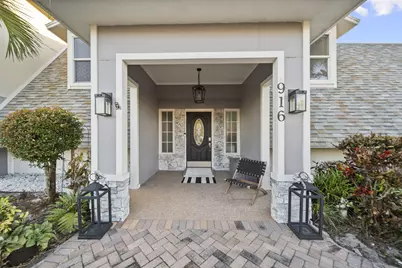 916 SW Abingdon Avenue, Port Saint Lucie, FL 34953 - Photo 6