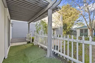 916 SW Abingdon Ave, Port Saint Lucie, FL 34953 - Photo 40