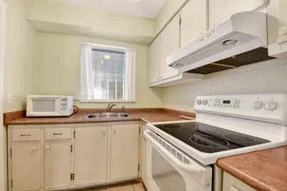 510 Lake Shore Drive #35, West Palm Beach, FL 33403 - Photo 14