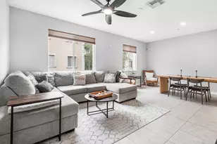 2897 S Greenleaf Cir, Boynton Beach, FL 33426 - Photo 4