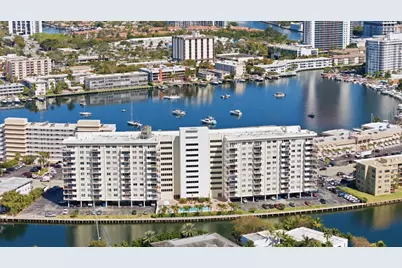 401 Golden Isles Drive #1009, Hallandale Beach, FL 33009 - Photo 28