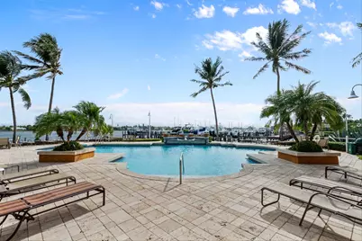 135 Yacht Club Way #104, Hypoluxo, FL 33462 - Photo 4