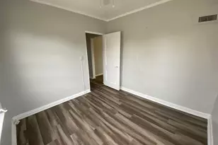 736 Omar Rd, West Palm Beach, FL 33405 - Photo 6