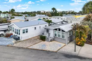 10725 S Ocean Dr, Jensen Beach, FL 34957 - Photo 2