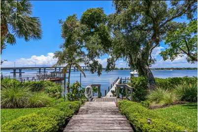 11 N River Road, Sewalls Point, FL 34996 - Photo 40