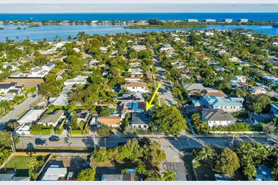 263 Alhambra Place, West Palm Beach, FL 33405 - Photo 30