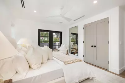 263 Alhambra Place, West Palm Beach, FL 33405 - Photo 20