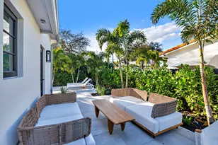 263 Alhambra Pl, West Palm Beach, FL 33405 - Photo 26