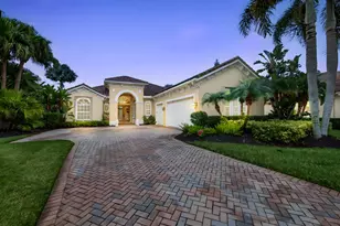 9624 Crooked Stick Ln, Port Saint Lucie, FL 34986 - Photo 2