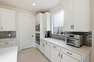 9629 Mosler Trl, Lake Worth Beach, FL 33467 - Photo 12