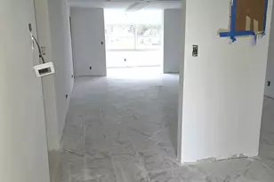 9310 Sunrise Lakes Blvd, Sunrise, FL 33322 - Photo 8