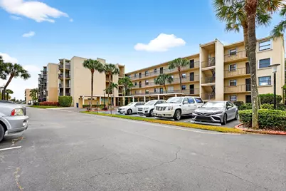 890 N Federal Highway #403, Lantana, FL 33462 - Photo 2