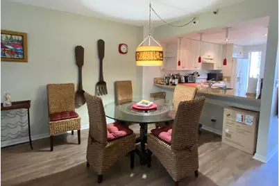 20 Royal Palm Way #203, Boca Raton, FL 33432 - Photo 6