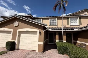 2996 SE Lexington Lakes Dr, Stuart, FL 34994 - Photo 1