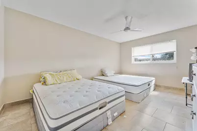 750 Lori Drive #232, Palm Springs, FL 33461 - Photo 16