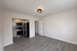 904 4th St, West Palm Beach, FL 33401 - Photo 8